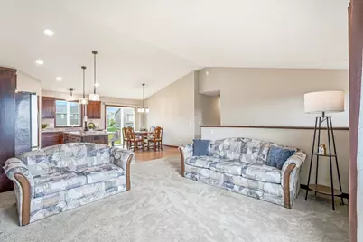 422 Bluebird Drive NW, Isanti, MN 55040 - Photo 9