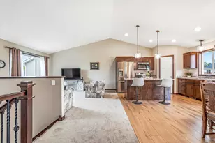 422 Bluebird Dr NW, Isanti, MN 55040 - Photo 5