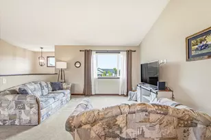 422 Bluebird Dr NW, Isanti, MN 55040 - Photo 7