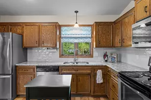1286 Limestone Dr S, Shakopee, MN 55379 - Photo 17
