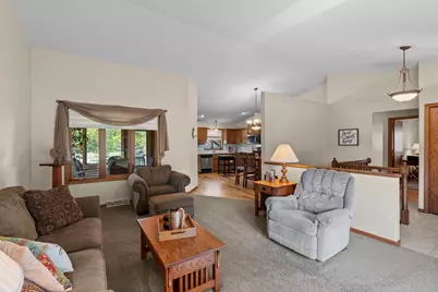 1286 Limestone Drive S, Shakopee, MN 55379 - Photo 11
