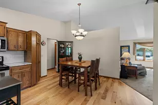 1286 Limestone Dr S, Shakopee, MN 55379 - Photo 13