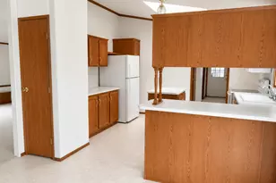 404 Humming Bird Ln, New York Mills, MN 56567 - Photo 5