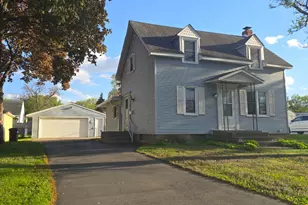 309 12th St W, Hastings, MN 55033 - Photo 1