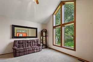 4457 Farmdale Cir, Saint Augusta, MN 56301 - Photo 9