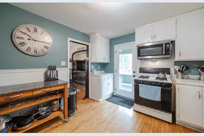 1051 Virginia Street, Saint Paul, MN 55117 - Photo 19