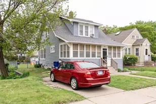 1051 Virginia St, Saint Paul, MN 55117 - Photo 3