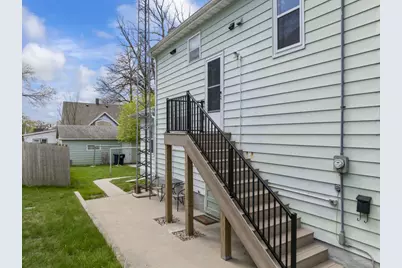904 1st Street SE, Rochester, MN 55904 - Photo 5