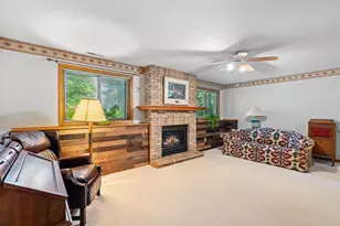 1320 Griffin Ave, Mahtomedi, MN 55115 - Photo 35