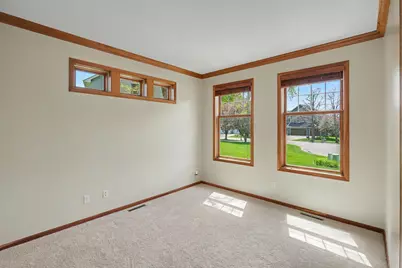 2350 Fawn Hill Court, Chanhassen, MN 55317 - Photo 19