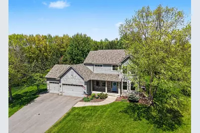 2350 Fawn Hill Court, Chanhassen, MN 55317 - Photo 33