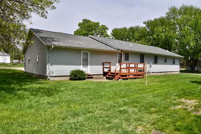 666 3rd Street, Ocheyedan, IA 51354 - Photo 3