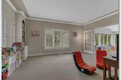 2237 Chelmsford Lane, Saint Cloud, MN 56301 - Photo 13
