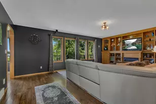 410 Sundown Dr, Avon, MN 56310 - Photo 13