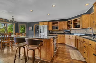 410 Sundown Dr, Avon, MN 56310 - Photo 23
