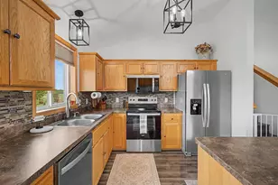 401 10th St SE, Freeport, MN 56331 - Photo 11