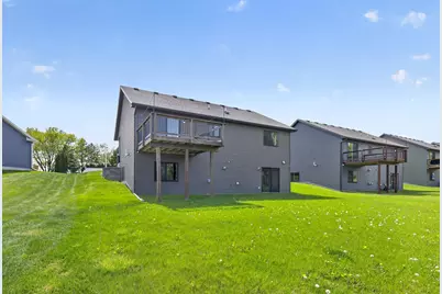 36 Sunnydale Lane SE, Rochester, MN 55904 - Photo 3