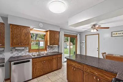 10340 York Lane, Bloomington, MN 55431 - Photo 13