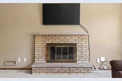 10340 York Lane, Bloomington, MN 55431 - Photo 9