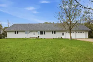 4942 43rd Ave N, Moorhead, MN 56560 - Photo 3