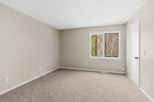 17468 Rustic Hills Dr, Eden Prairie, MN 55346 - Photo 15