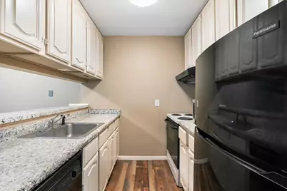 12840 Nicollet Avenue #302, Burnsville, MN 55337 - Photo 9