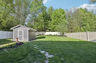 17698 South Shore Ln W, Eden Prairie, MN 55346 - Photo 27