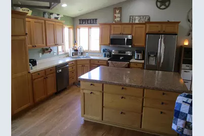 125 Sandstone Drive NW, Eyota, MN 55934 - Photo 11