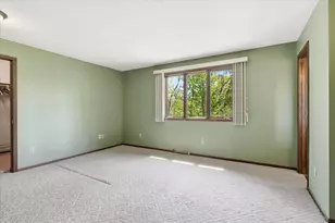 9215 Shannon Ln, Corcoran, MN 55340 - Photo 15
