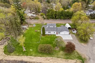 305 Main Ave N, Braham, MN 55006 - Photo 7