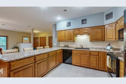 24321 County Road 20, Winona, MN 55987 - Photo 9