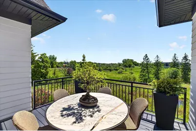 101 Spring Farm Road, North Oaks, MN 55127 - Photo 15