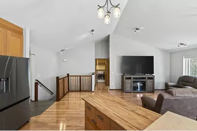 13593 Embry Way, Apple Valley, MN 55124 - Photo 7