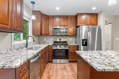 11202 97th Place N, Maple Grove, MN 55369 - Photo 13