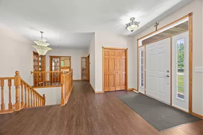 760 Colorado Court NW, Hutchinson, MN 55350 - Photo 3