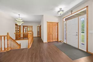 760 Colorado Ct NW, Hutchinson, MN 55350 - Photo 3