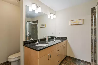 215 10th Avenue S #735, Minneapolis, MN 55415 - Photo 15