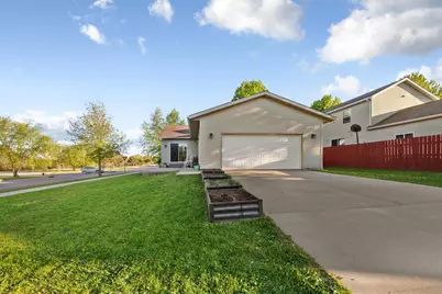 601 Bassford Street, Saint Peter, MN 56082 - Photo 23