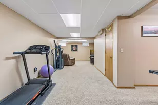 900 Nina Ct, Mendota Heights, MN 55118 - Photo 47