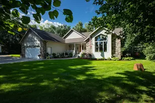 8612 S Union Lake Dr SE, Alexandria, MN 56308 - Photo 3