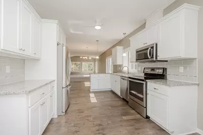 469 Roundhouse Street, Shakopee, MN 55379 - Photo 11