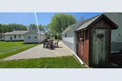 111 Hague Avenue N, Hollandale, MN 56045 - Photo 19
