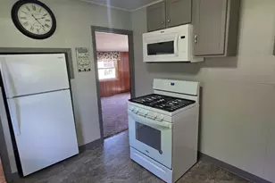 111 Hague Ave N, Hollandale, MN 56045 - Photo 9