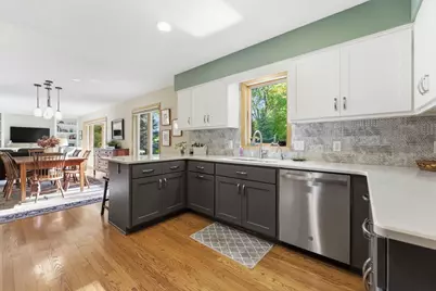 1646 Mayfield Heights Road, Mendota Heights, MN 55118 - Photo 5