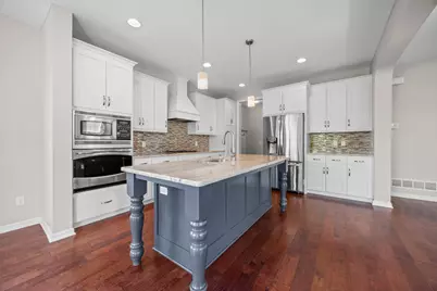 7652 Addisen Path, Inver Grove Heights, MN 55077 - Photo 9