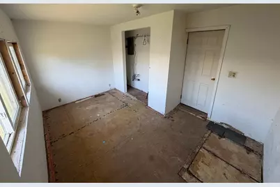 321 Rice Street S, Kasota, MN 56050 - Photo 13
