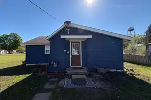 321 Rice Street S, Kasota, MN 56050 - Photo 1