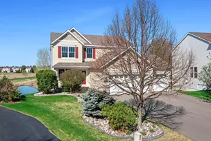 1828 Fescue Cir, Shakopee, MN 55379 - Photo 3