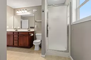 1828 Fescue Cir, Shakopee, MN 55379 - Photo 21