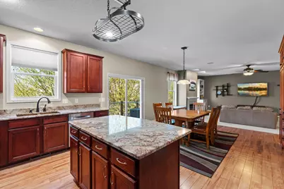 1828 Fescue Circle, Shakopee, MN 55379 - Photo 7